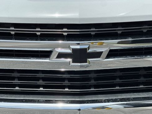Used 2021 Chevrolet Silverado 1500 LT RWD image 37