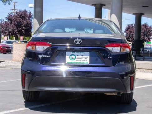 Used 2023 Toyota Corolla LE image 6