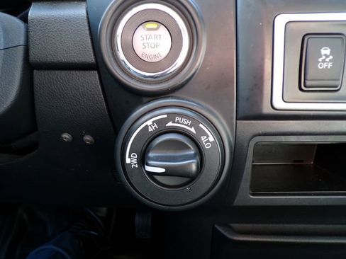 Used 2019 Nissan Titan S w/ S Utility Package image 24