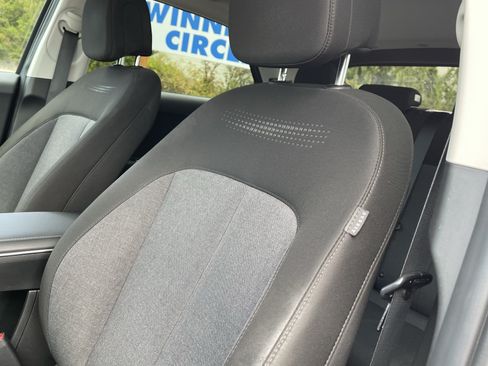 Certified 2024 Hyundai Ioniq 5 SE RWD image 19