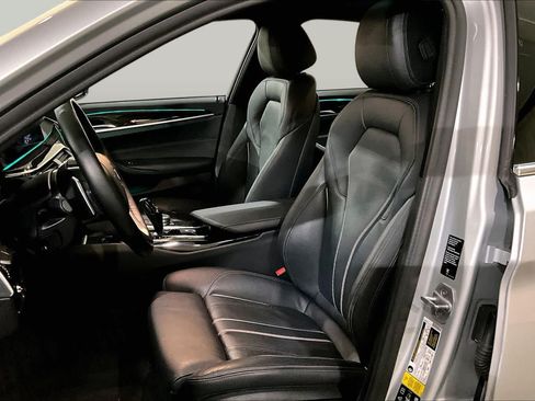 Used 2019 BMW 540i xDrive w/ Convenience Package AWD/4WD image 8