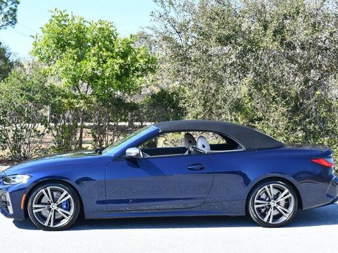 Used 2024 BMW M440i Convertible w/ Premium Package image 31