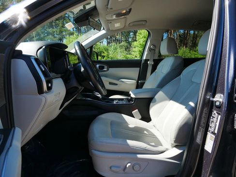 Used 2022 Kia Sorento S AWD/4WD image 15