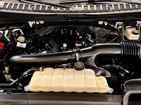 Used 2025 Ford Expedition Max Active image 31