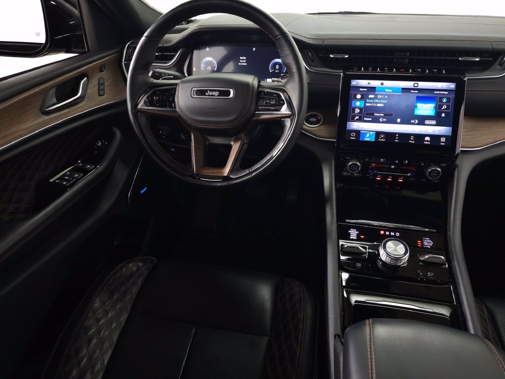 Used 2022 Jeep Grand Cherokee Summit w/ Adv Protech Group IV AWD/4WD image 20