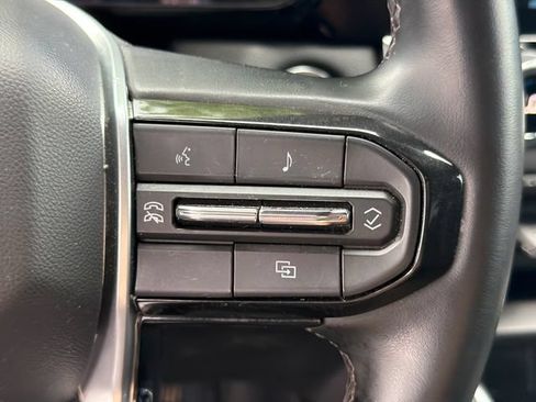 Used 2025 Chevrolet Colorado LT w/ Advanced Trailering Package AWD/4WD image 25