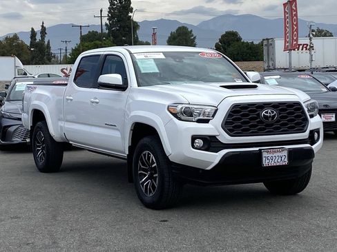Certified 2020 Toyota Tacoma TRD Sport w/ Technology Package AWD/4WD image 45