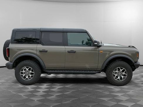 Used 2025 Ford Bronco Badlands AWD/4WD image 6