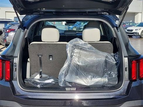 New 2026 Kia Sorento S image 7
