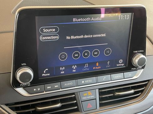 Used 2025 Nissan Altima 2.5 SV image 20