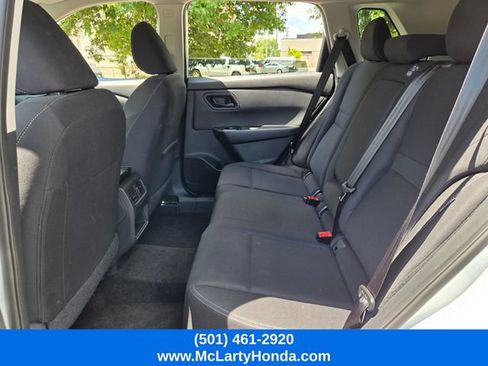 Used 2024 Nissan Rogue S AWD/4WD image 12