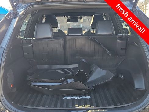 Used 2019 Toyota RAV4 XSE image 8
