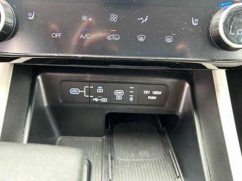 Used 2025 Hyundai Tucson SEL AWD/4WD image 22