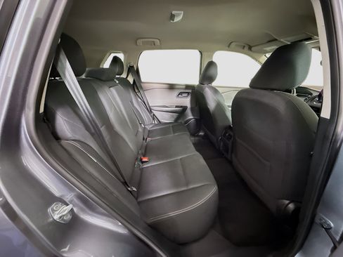 Used 2023 Nissan Rogue S image 27