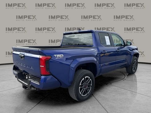 Used 2025 Toyota Tacoma TRD Sport image 5