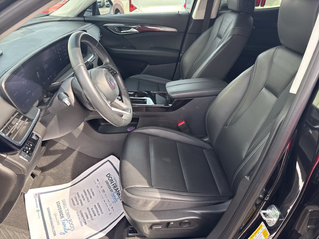 Used 2025 Buick Envision Preferred AWD/4WD image 13