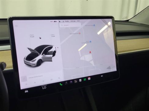 Used 2021 Tesla Model Y Long Range AWD/4WD image 4