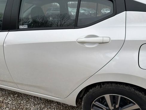 Used 2025 Nissan Versa SV image 25