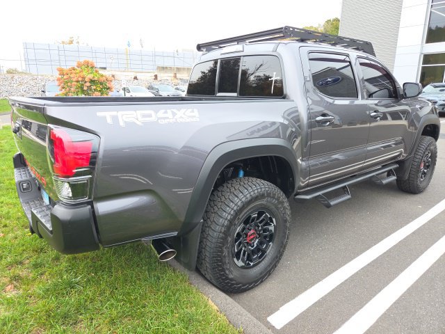 Used 2016 Toyota Tacoma TRD Off-Road w/ Towing Package AWD/4WD image 15