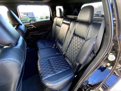 Used 2023 Mitsubishi Outlander SEL Black Edition image 23