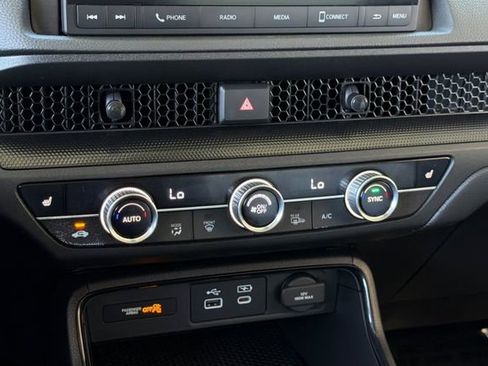 Certified 2024 Honda CR-V EX image 25