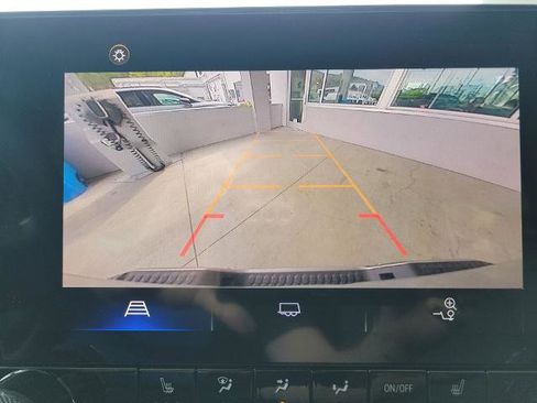 New 2024 Chevrolet Colorado LT w/ LT Convenience Package III image 50