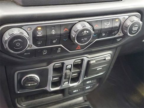 Used 2021 Jeep Wrangler Unlimited Sport image 25