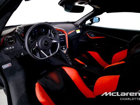 New 2027 McLaren 750S RWD image 13