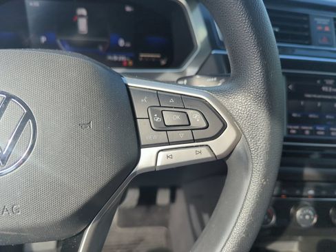 Certified 2022 Volkswagen Tiguan S FWD image 23