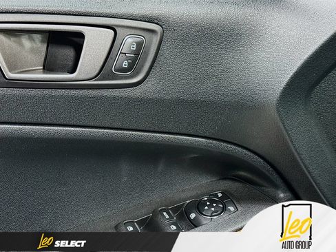 Used 2021 Ford EcoSport SE w/ SE Appearance Package AWD/4WD image 20