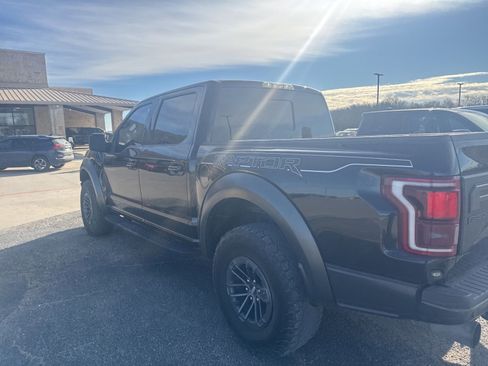 Used 2020 Ford F150 Raptor w/ Equipment Group 802A Luxury image 12