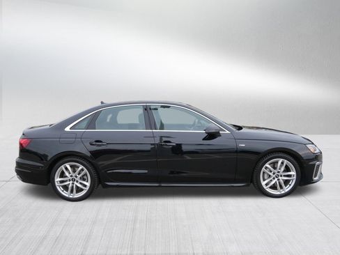 Used 2022 Audi A4 2.0T Prestige w/ Prestige Package image 8