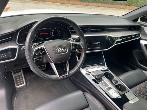 Used 2021 Audi RS 6 AWD/4WD image 6