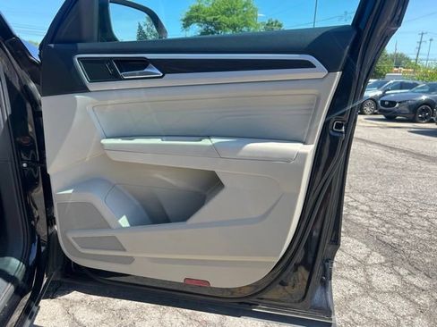 Used 2023 Volkswagen Atlas SE w/ Panoramic Sunroof Package AWD/4WD image 21