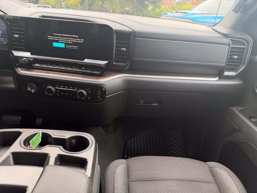 Used 2023 Chevrolet Silverado 1500 RST AWD/4WD image 24