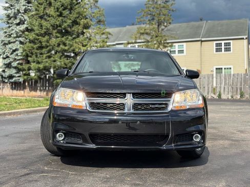 Used 2011 Dodge Avenger Lux FWD image 13