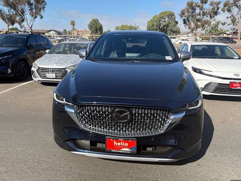 Used 2024 MAZDA CX-5 Signature AWD/4WD image 3