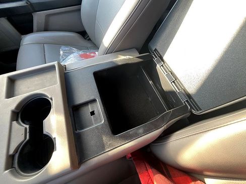 Used 2018 Ford F350 XL w/ Power Equipment Group image 26