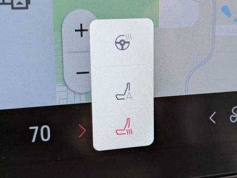 Used 2025 Ford Expedition Active image 24