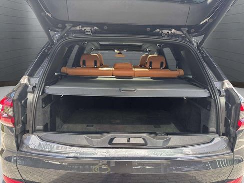 Used 2023 BMW X5 xDrive45e w/ Parking Assistance Package image 20