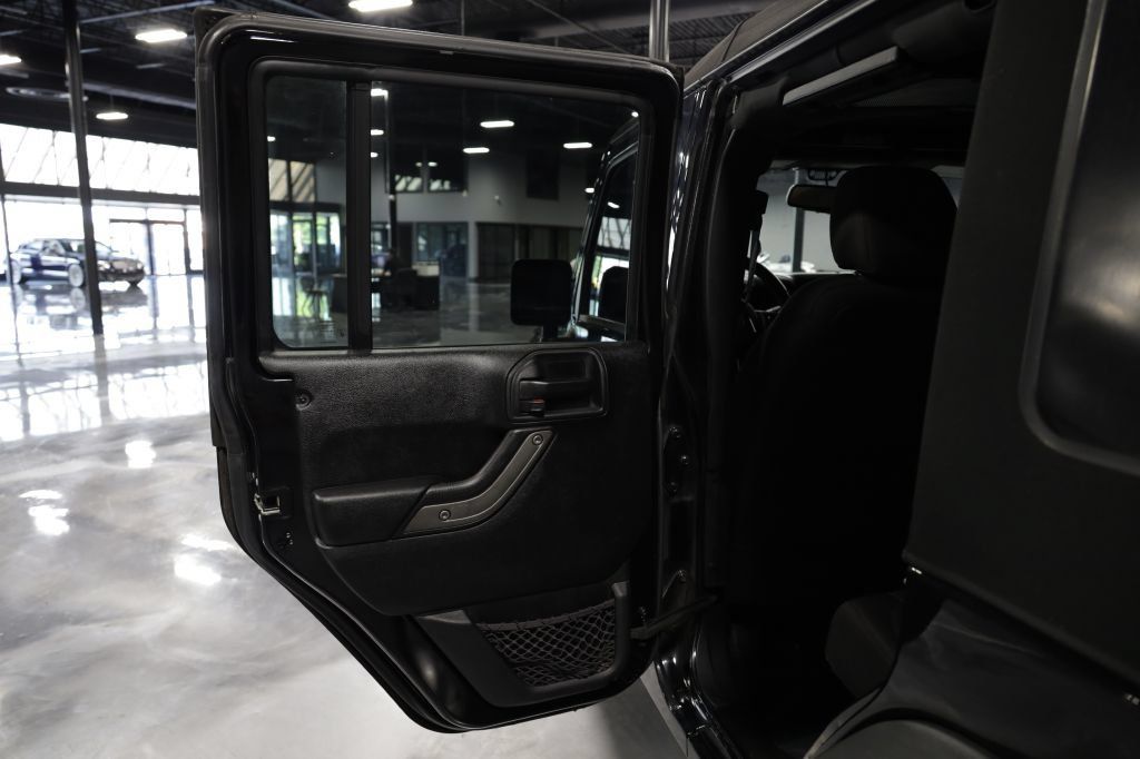 Used 2017 Jeep Wrangler Unlimited Sport w/ Quick Order Package 24S AWD/4WD image 16