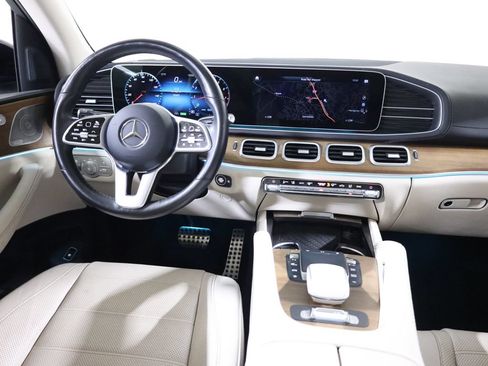 Used 2023 Mercedes-Benz GLS 450 4MATIC w/ AMG Line Exterior image 56