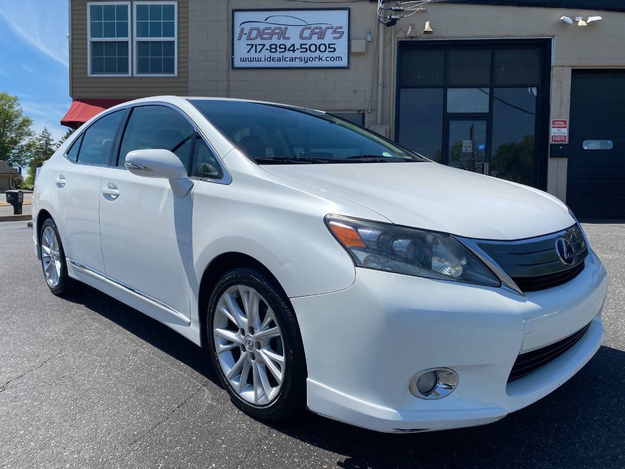 Used 2010 Lexus HS 250h Premium w/ Preferred Accessory Package FWD image 36