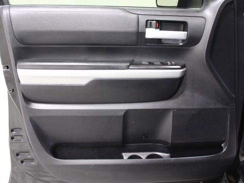 Used 2020 Toyota Tundra SR5 w/ SR5 Upgrade Package image 16