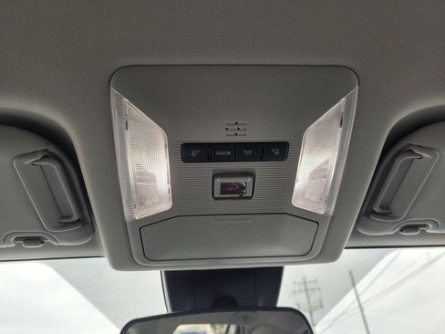 Used 2024 Toyota RAV4 XLE AWD/4WD image 29