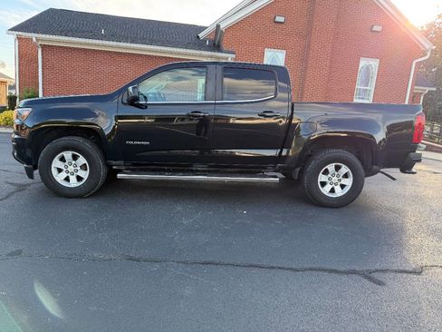 Used 2019 Chevrolet Colorado W/T w/ WT Convenience Package RWD image 10