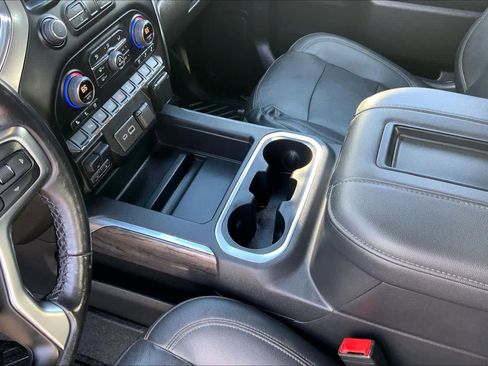 Used 2021 Chevrolet Silverado 1500 LTZ image 16