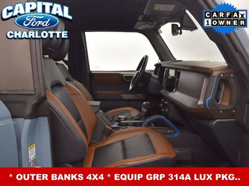 Used 2023 Ford Bronco Outer Banks image 11