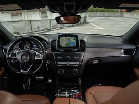 Used 2019 Mercedes-Benz GLE 43 AMG 4MATIC image 12