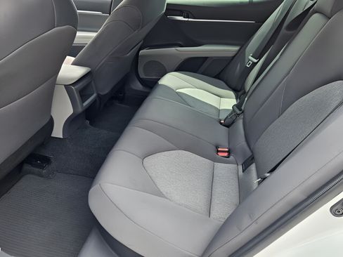 Certified 2023 Toyota Camry LE FWD image 9